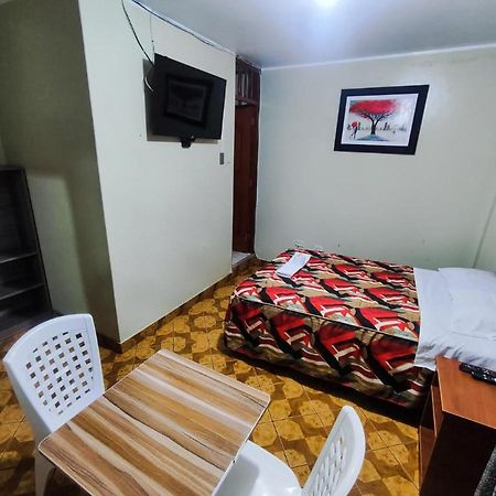 Hostal Continental Νάζκα Εξωτερικό φωτογραφία