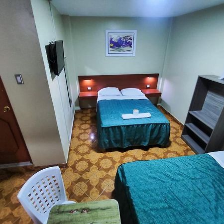 Hostal Continental Νάζκα Εξωτερικό φωτογραφία