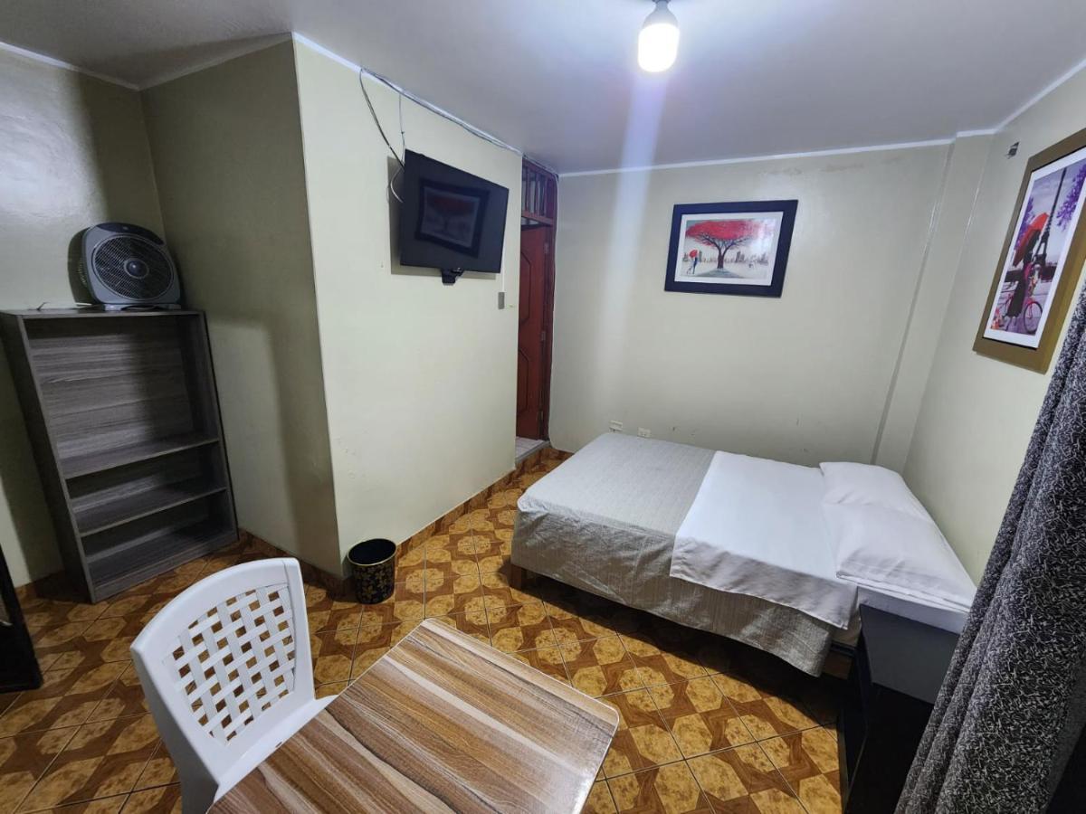Hostal Continental Νάζκα Εξωτερικό φωτογραφία
