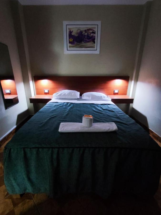 Hostal Continental Νάζκα Εξωτερικό φωτογραφία