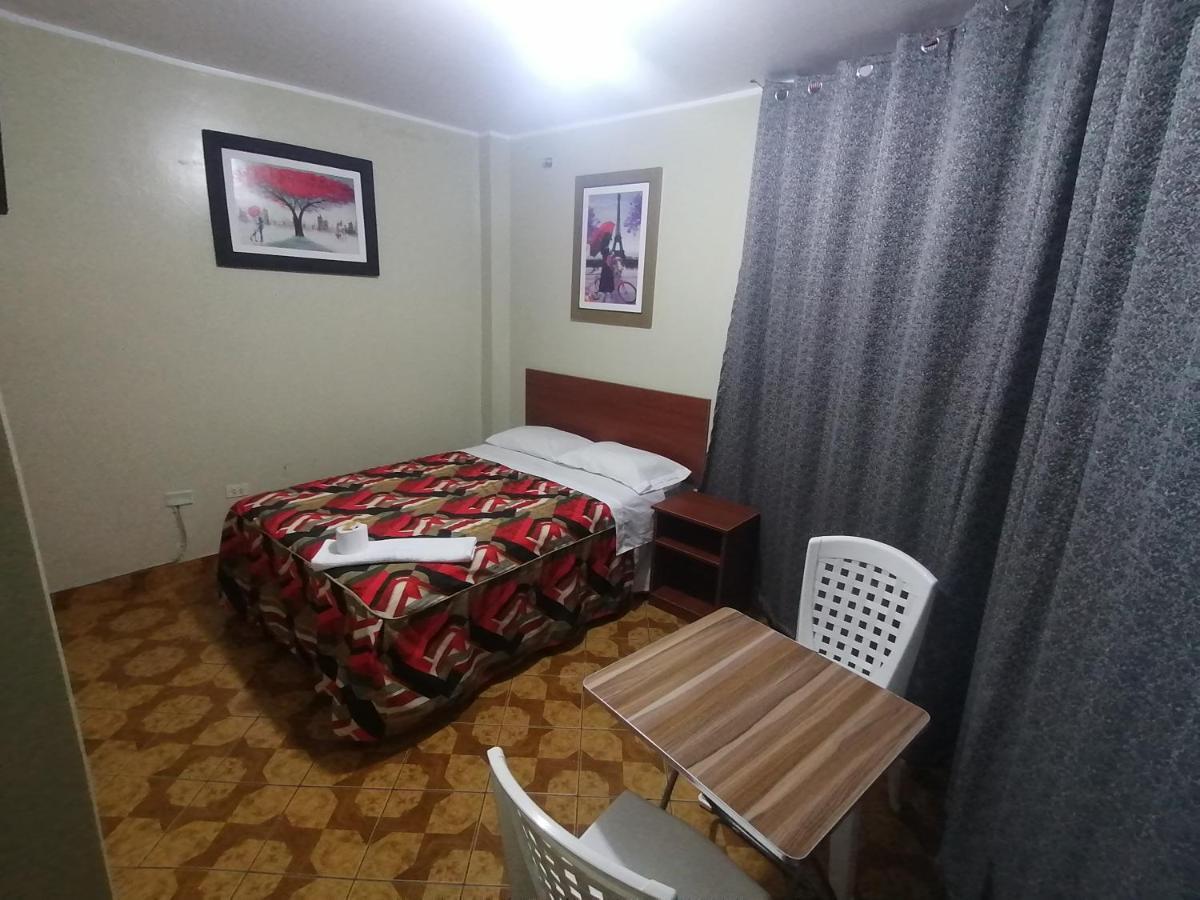 Hostal Continental Νάζκα Εξωτερικό φωτογραφία