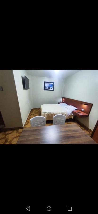 Hostal Continental Νάζκα Εξωτερικό φωτογραφία